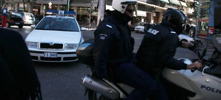 Καταδίωξη θρίλερ αλλοδαπού με 53 κιλά χασίς από την Άρτα μέχρι την Αχαΐα